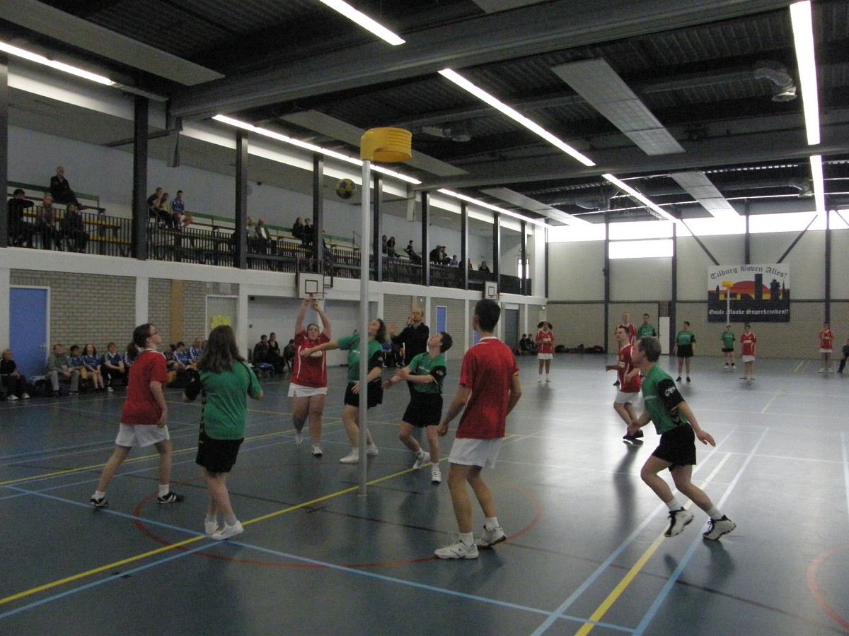 G korfbaltoernooi 17 maart 2012 043.jpg